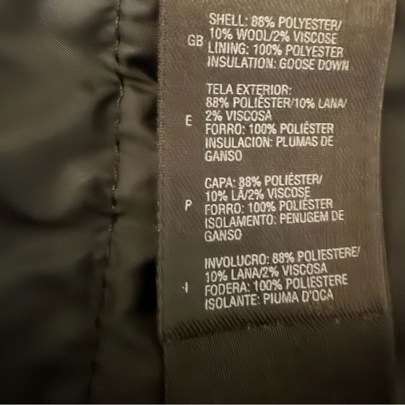 The North Face 700 Nuptse Gray White Pine Stripe Puffer Vest - Picture 5 of 6